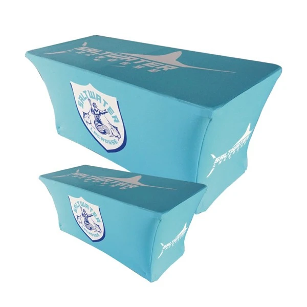 Jaké jsou klíčové designové tipy pro poutavé reklamní ubrusy?